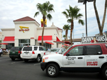 IN-N-OUT-BURGER の駐車場