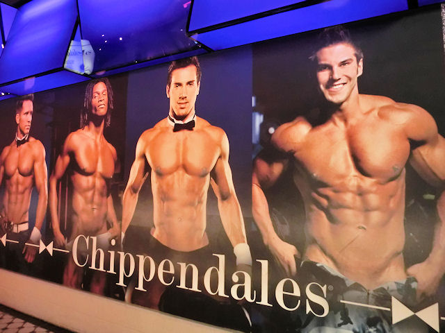 女性だってハメを外そう 男性ストリップ Chippendales 女性だってハメを外そう 男性ストリップ Chippendales