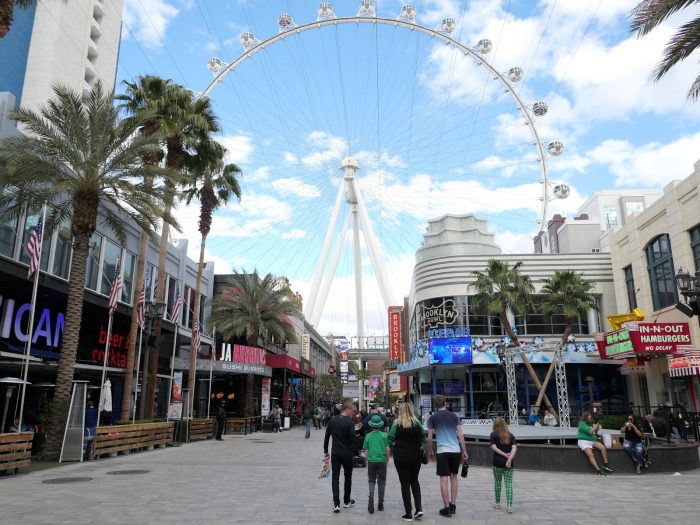 LINQ PROMENADE