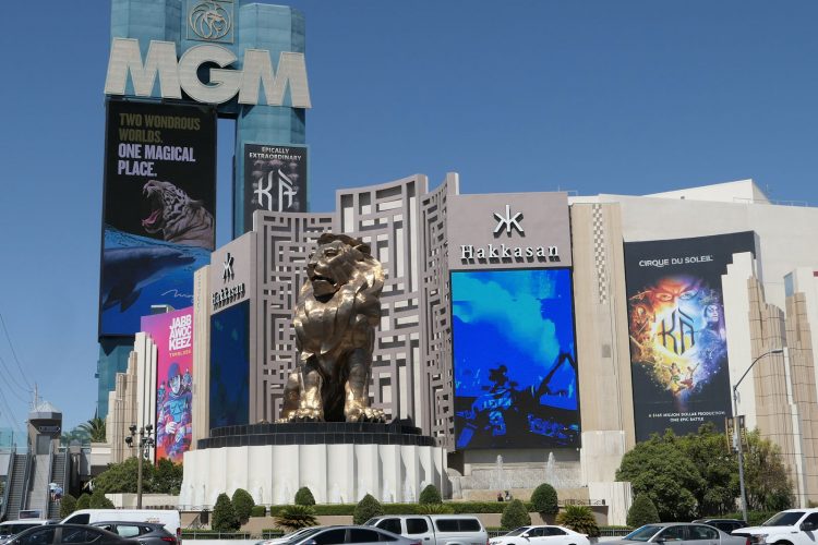 MGM Grand Hotel。