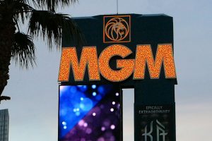 MGM Grand ホテルの巨大広告塔。