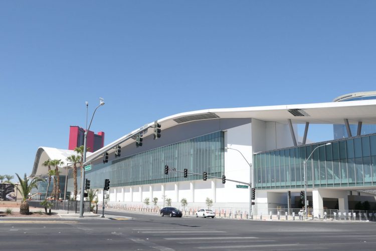 今年完成したラスベガス・コンベンションセンターの WEST HALL（西館）