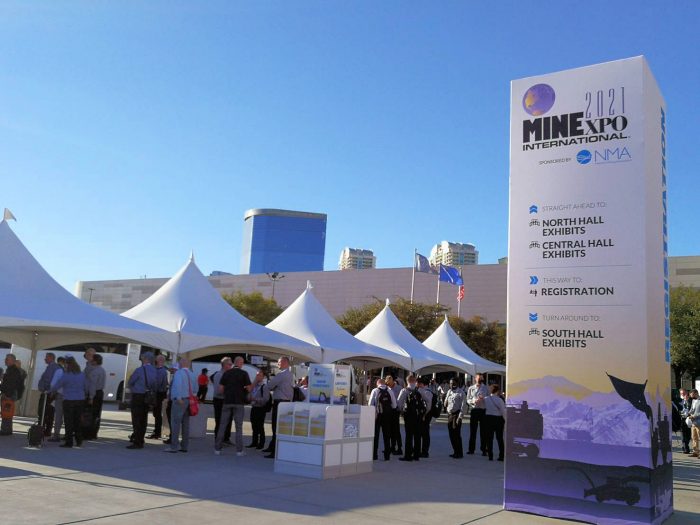 MINExpo の屋外会場の様子。