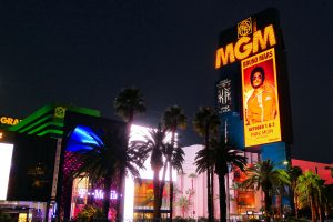 MGM Grand Hotel の巨大広告塔
