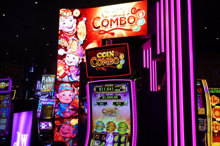 WMS社の「COIN COMBO」