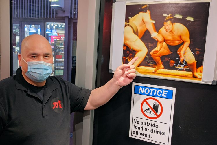 ラーメン店のオーナーは元力士の牧山さん。