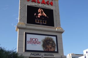 シーザーズパレスの広告塔。