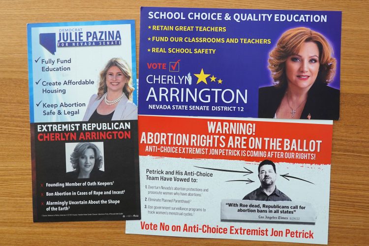 アメリカの選挙においては敵対候補の欠点を徹底的に告知するのが一般的。