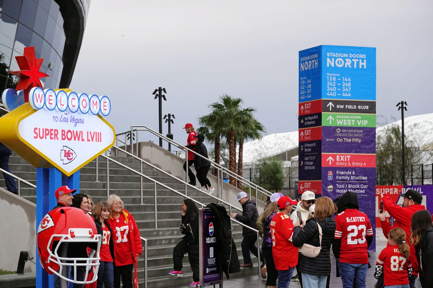 2024\u5e74\u30b9\u30fc\u30d1\u30fc\u30dc\u30a6\u30eb\u3001\u30e9\u30b9\u30d9\u30ac\u30b9\u306e\u30ab\u30b8\u30ce\u3067\u306e\u30aa\u30c3\u30ba\u3068\u8ced\u3051\u65b9 | \u30e9\u30b9\u30d9\u30ac\u30b9\u5927\u5168 - \u4e16\u754c\u6700\u5927\u7d1a\u306e\u30e9\u30b9\u30d9\u30ac\u30b9\u89b3\u5149\u60c5\u5831\u30b5\u30a4\u30c8